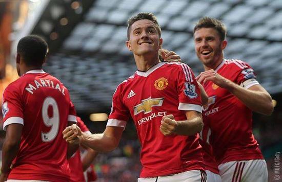 其独特的传 其独特的传